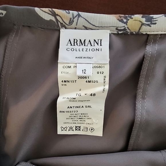 Armani Colleztione grey floral skirt size 12 - Picture 6 of 6